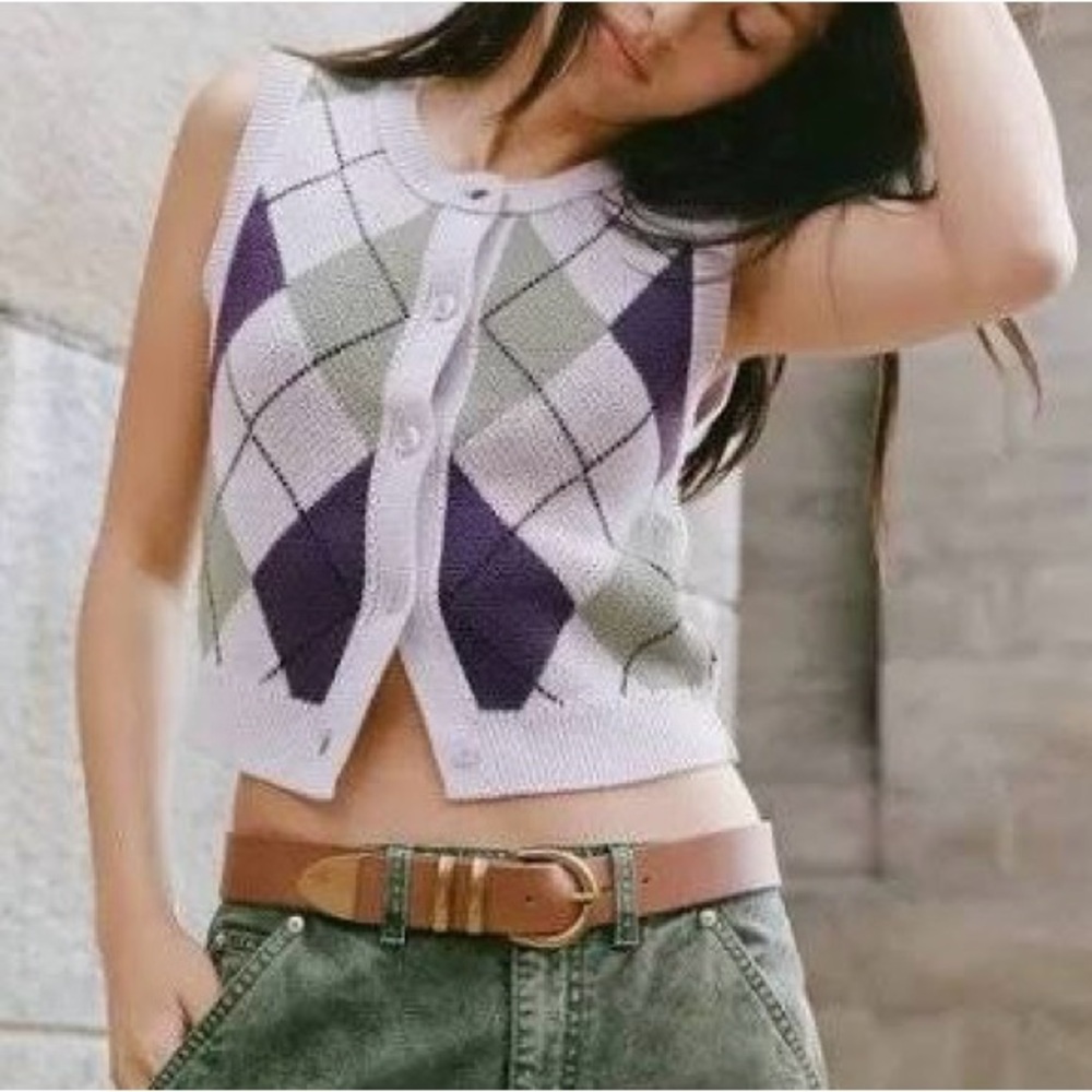 Urban Outfitters Argyle Print Cropped Sweater Vest